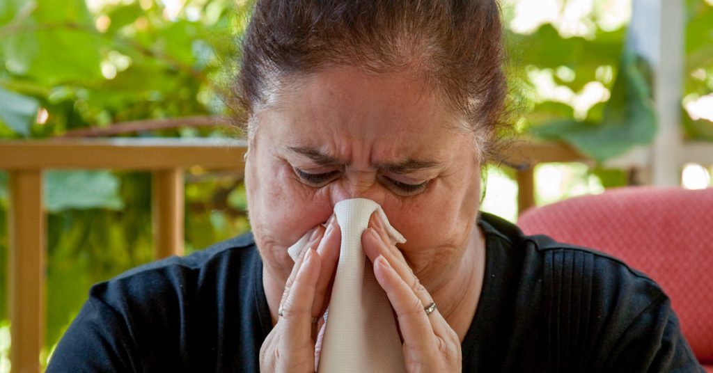 Seasonal allergy symptoms and treatments