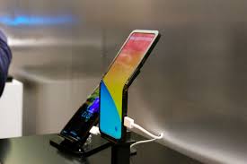 The Evolution of Foldable Smartphones: Trends and Innovations for 2024